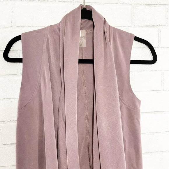 Calia by Carrie Underwood Dusty Mauve Drape Front Vest Women's Size XS - Picture 2 of 6